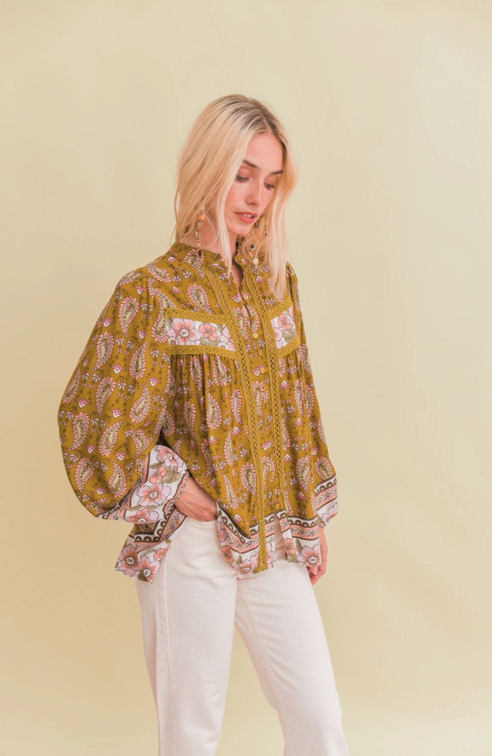 BEE Blouse in Mustard Gold Amalie Print