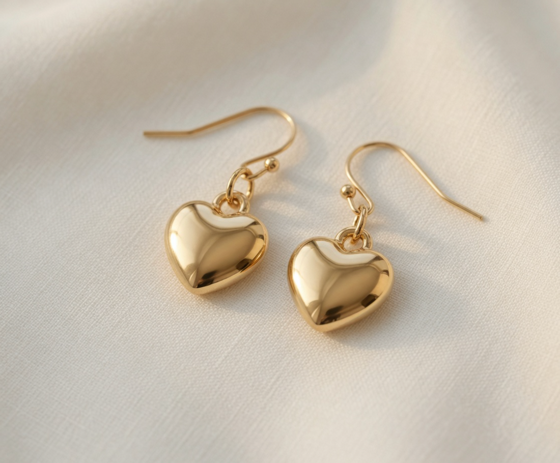GLORY Simple Drop Heart Earrings in Gold