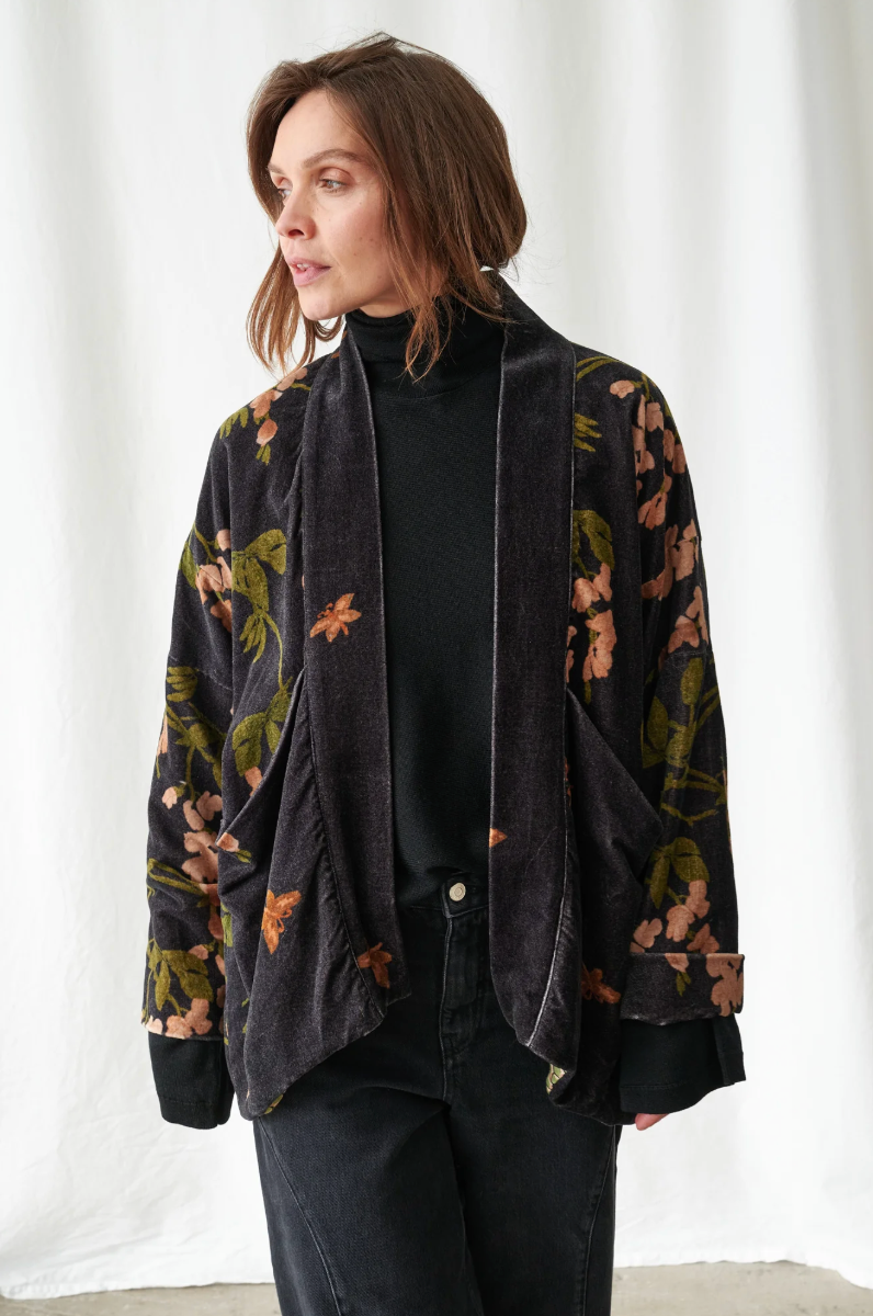One Hundred Stars Velvet Pocket Jacket in Wisteria Black - VPKWISBLK