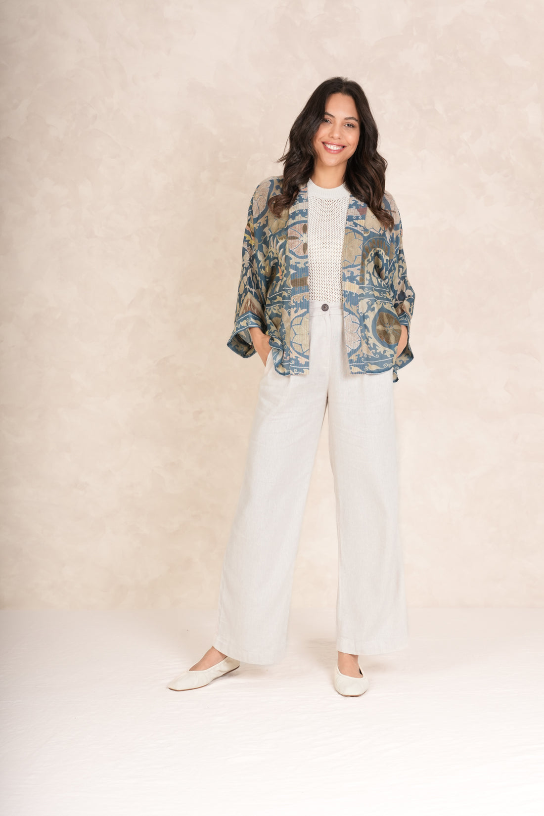 One Hundred Stars Short Lightweight Kimono in Susani Blue Print - KIMSUSBLU