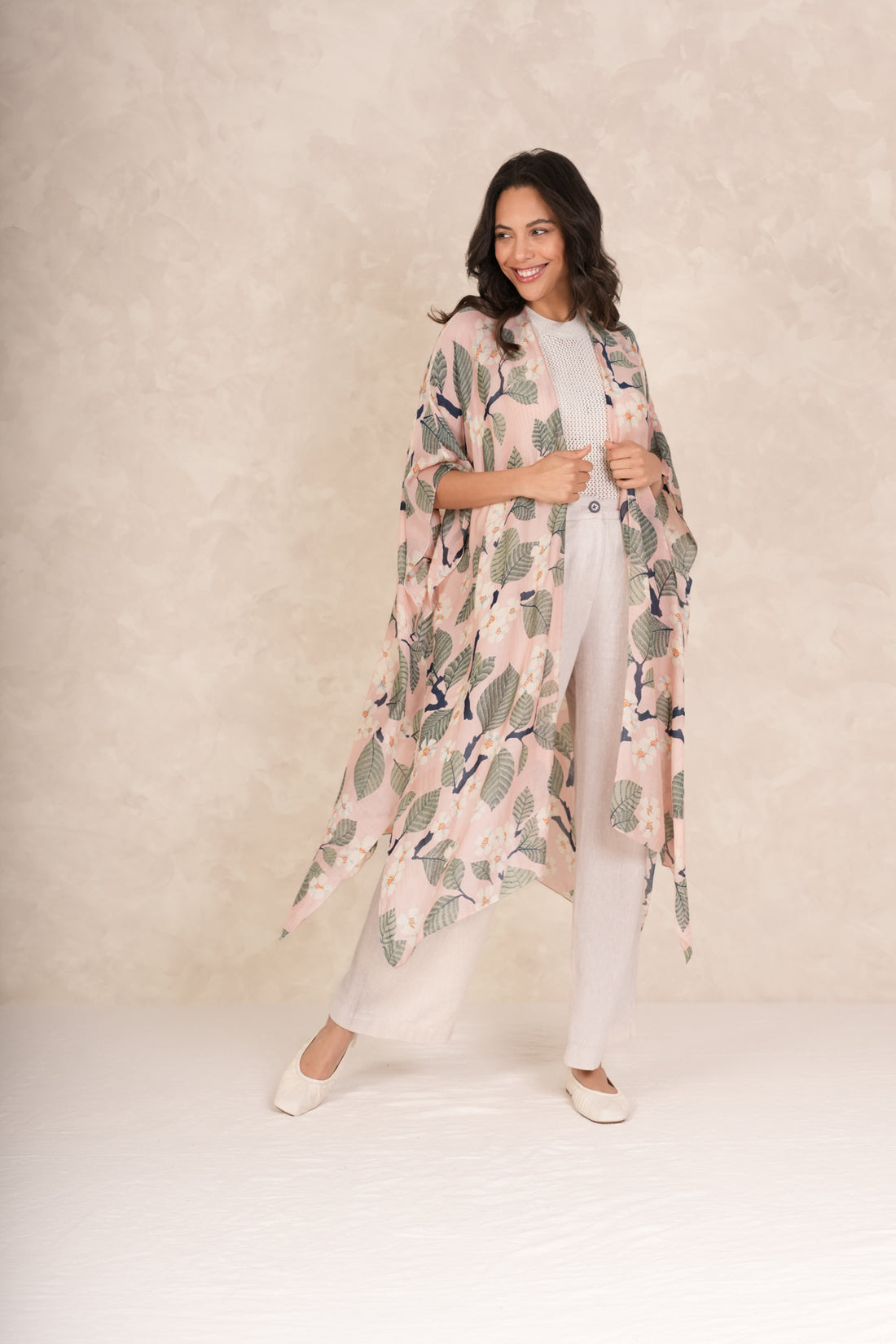 One Hundred Stars Mid Length Lightweight Throwover Kimono in Tree Blossom Pink - THRTREPIN