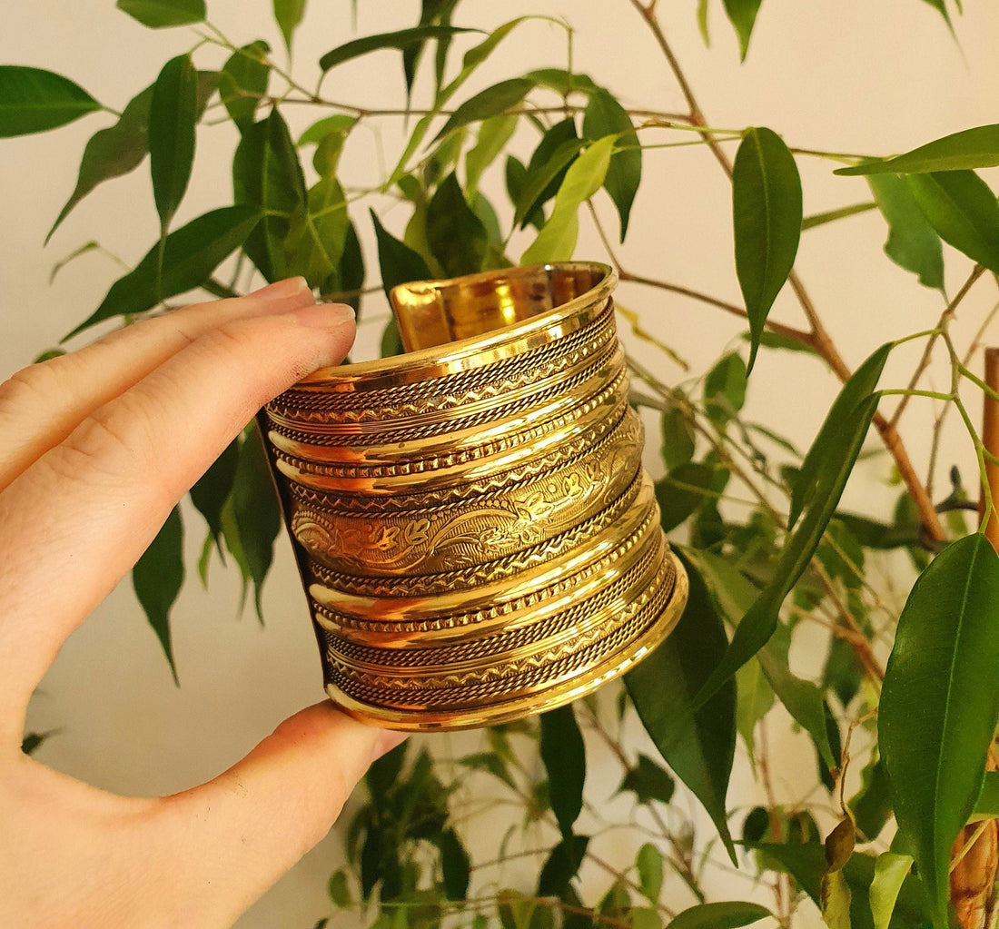 LOGAN Large Brass Cuff Bracelet