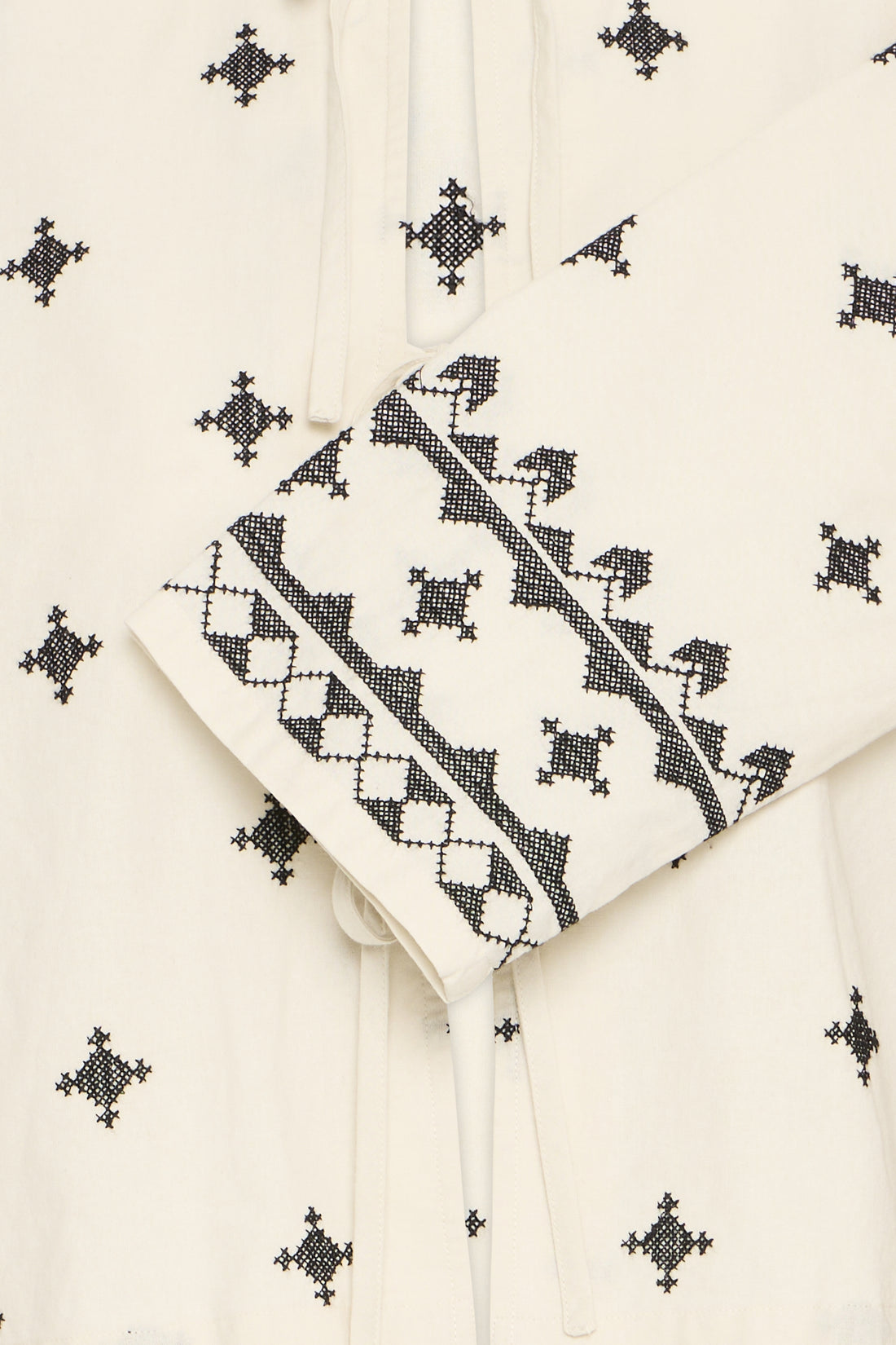 DUNIA Indian Cotton Jacket in Cream and Black
