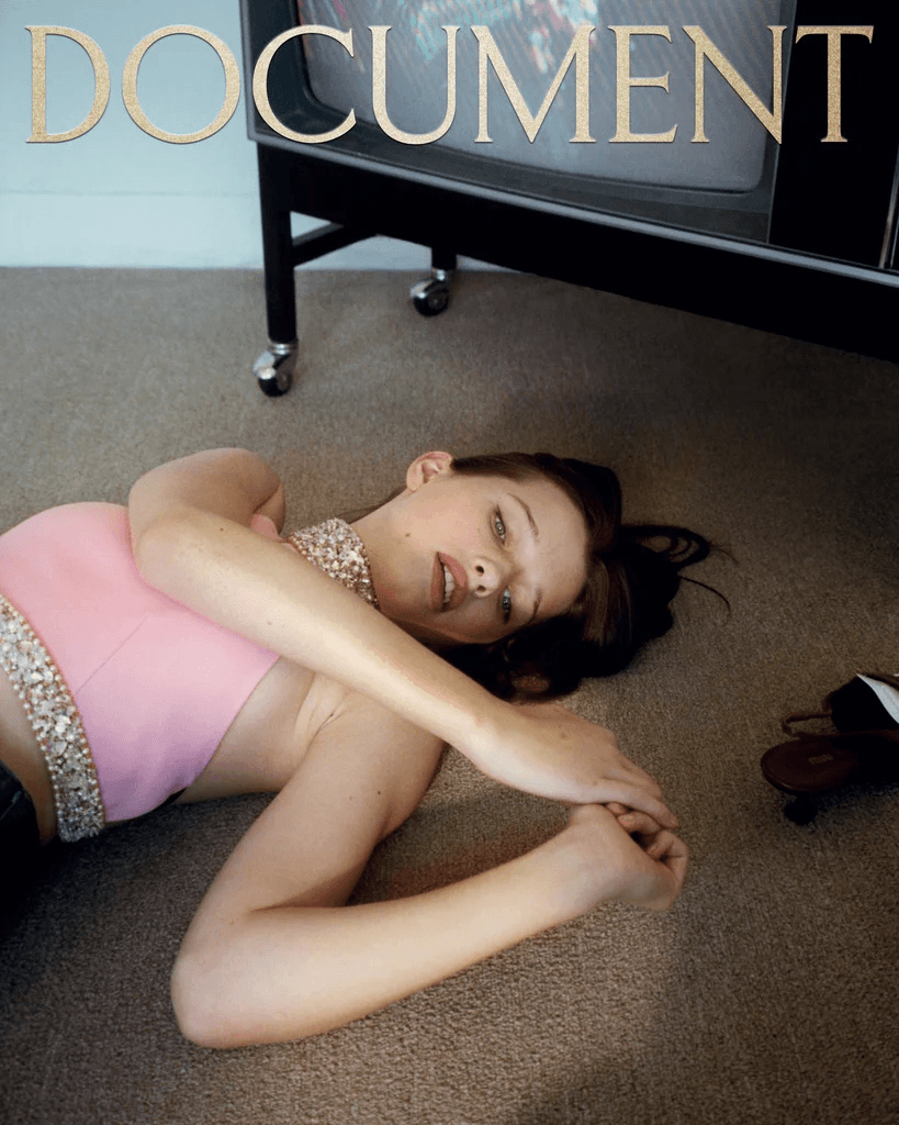 DOCUMENT Journal fashion Magazine Issue 20 Books and Stationary Suki's Wardrobe