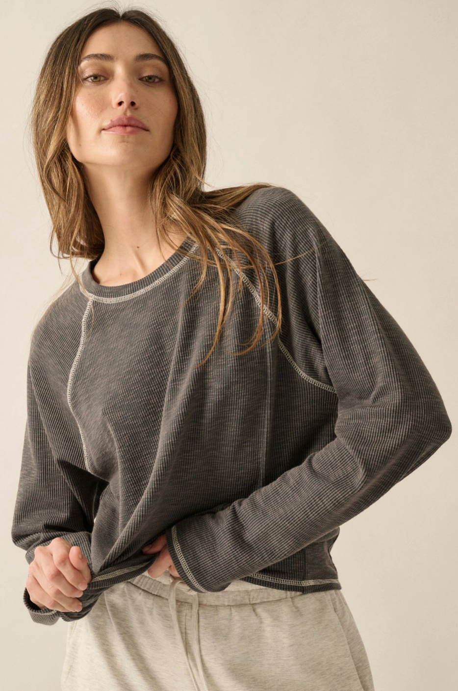 TINA Reverse Seam Raglan Sleeve Cotton Mix Top in Grey