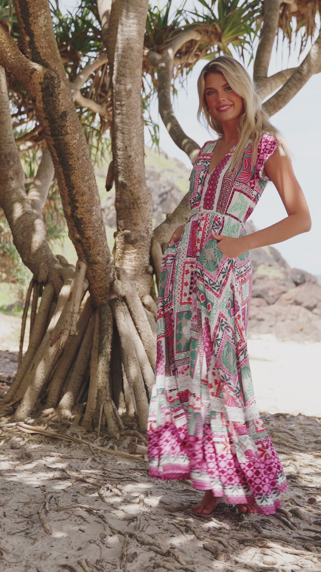 Jaase Carmen Boho Maxi Dress in Pink Patchwork Aelia Print