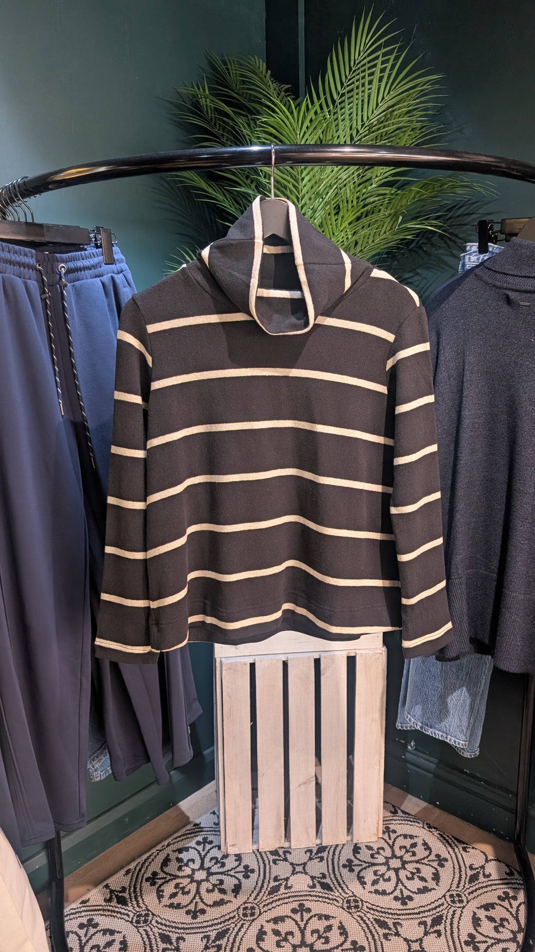 LYDIA High Neck Stripe Jumper in Black Nero