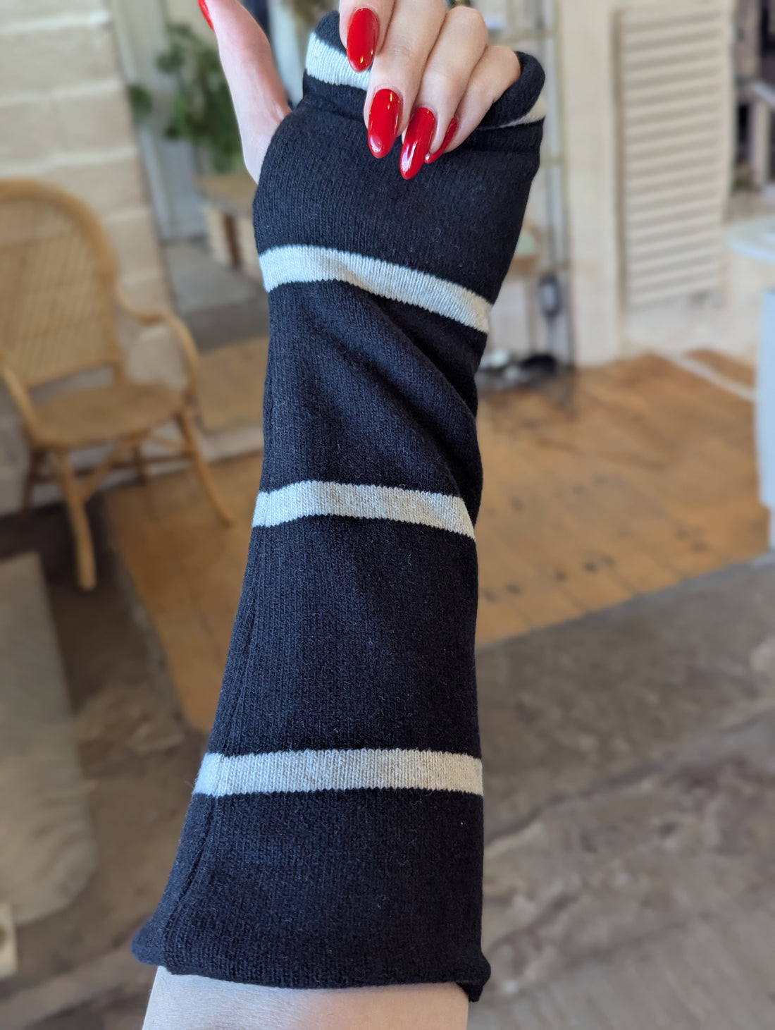 COTTO Long Stripe Fingerless Gloves in Black - One Size