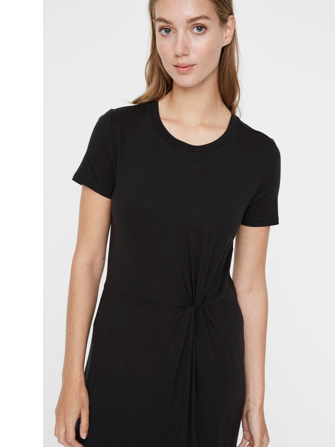 AVA Lulu Split Side Knot T-shirt Dress in Black - PETITE